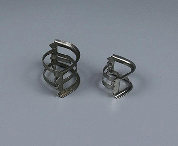 How to select metal packing for low-viscosity vs high-viscosity liquids